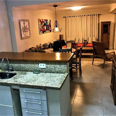Casa Em Condominio Com Vista Para O Mar Ilhabela Luaran gambar