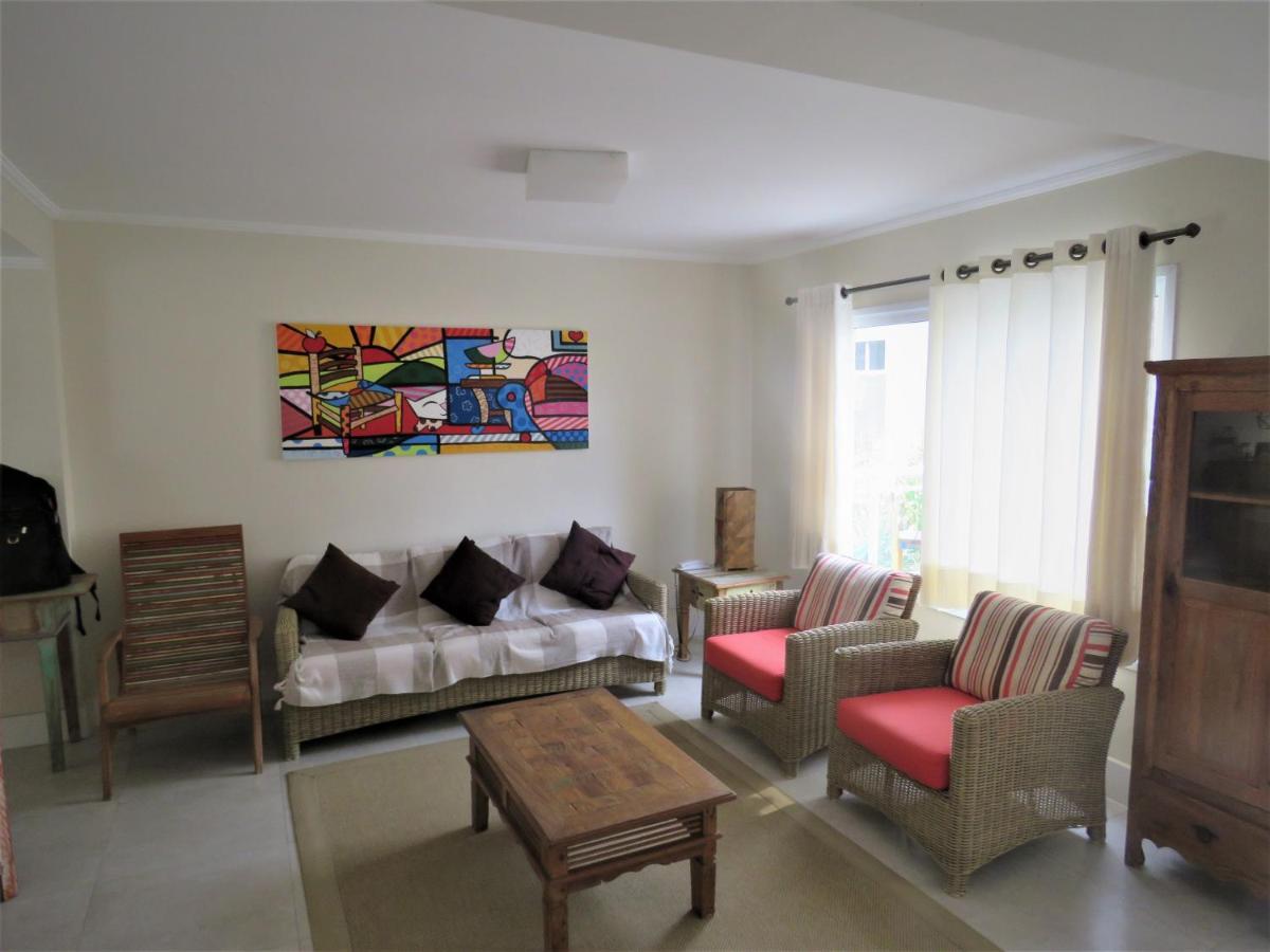 Casa Em Condominio Com Vista Para O Mar Ilhabela Luaran gambar